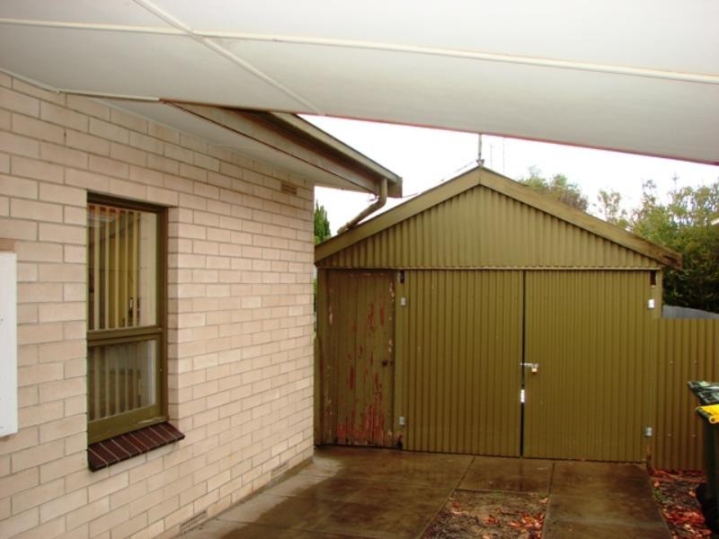 14 Lindsay Street, Victor Harbor SA 5211