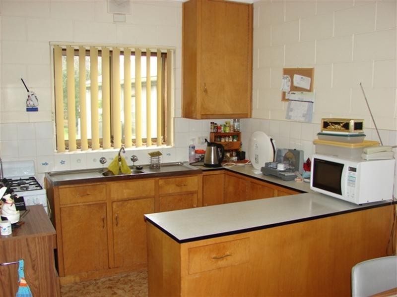 14 Lindsay Street, Victor Harbor SA 5211