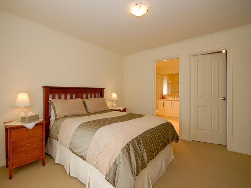 15 Jasmin Drive, Victor Harbor SA 5211