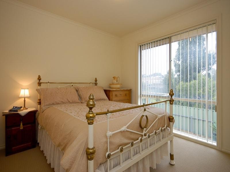 15 Jasmin Drive, Victor Harbor SA 5211
