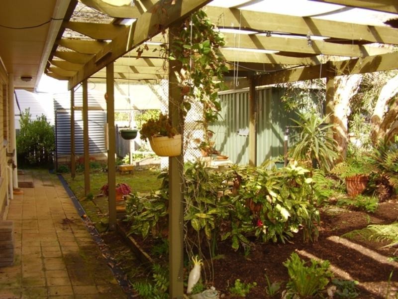 13 Viking Street, Encounter Bay SA 5211