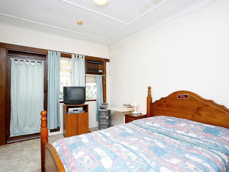 19 Hill Street, Victor Harbor SA 5211