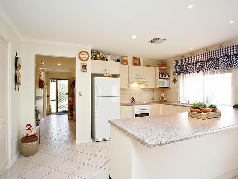 8 Cutter Circuit, Encounter Bay SA 5211
