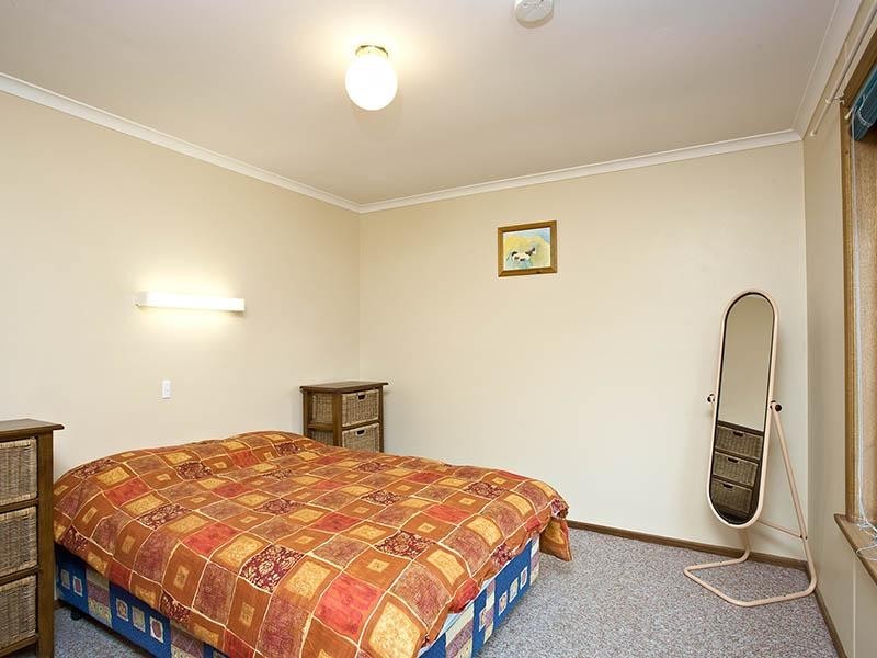 35 Lord Hobart Crescent, Encounter Bay SA 5211