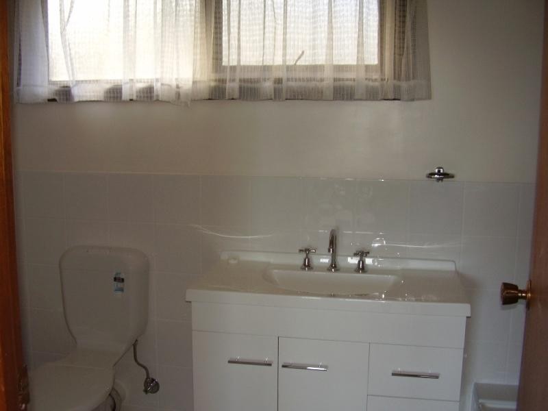 31 Yalladoola Road, Victor Harbor SA 5211