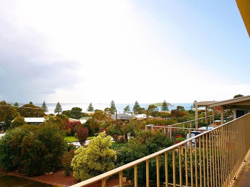 13 Cakebread Road, Encounter Bay SA 5211