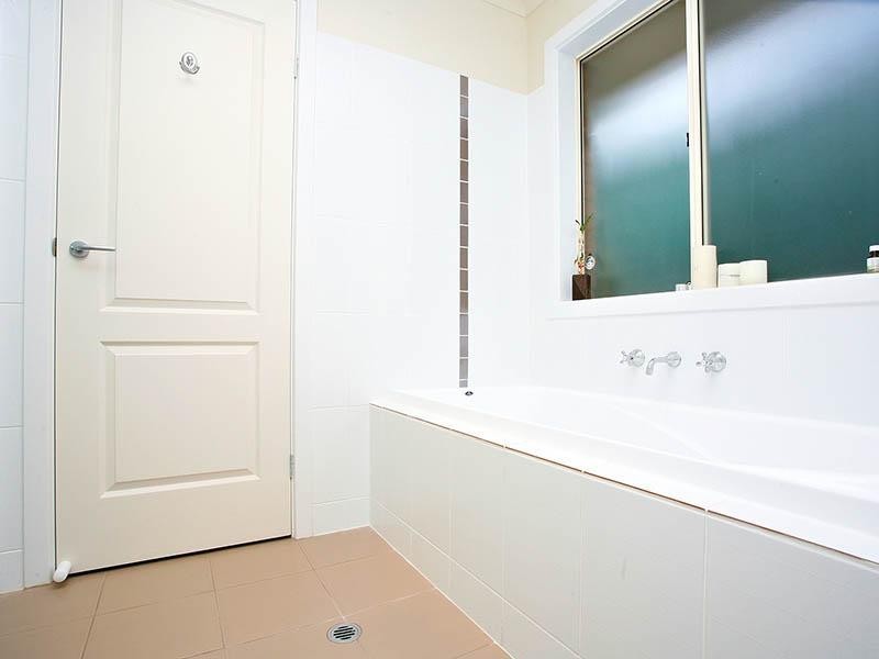 8 Pollard Court, Encounter Bay SA 5211