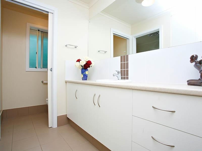 8 Pollard Court, Encounter Bay SA 5211