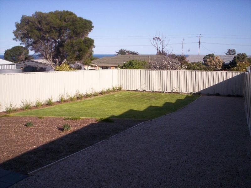 80 Sutherland Avenue, Hayborough SA 5211