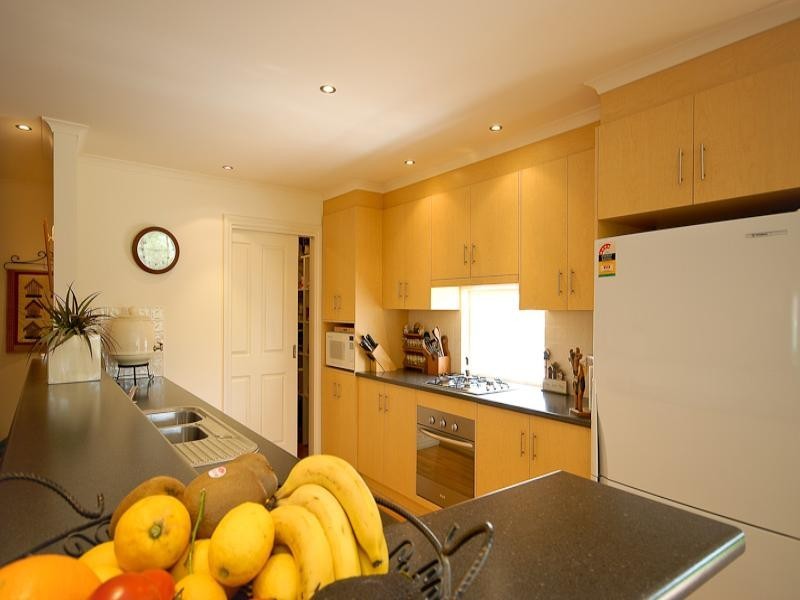 6 Gare Court, Victor Harbor SA 5211