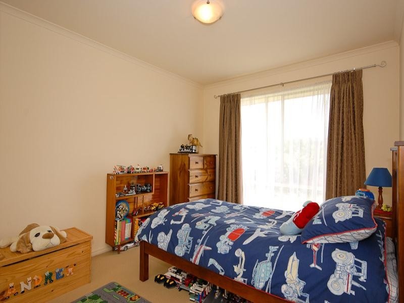 6 Gare Court, Victor Harbor SA 5211