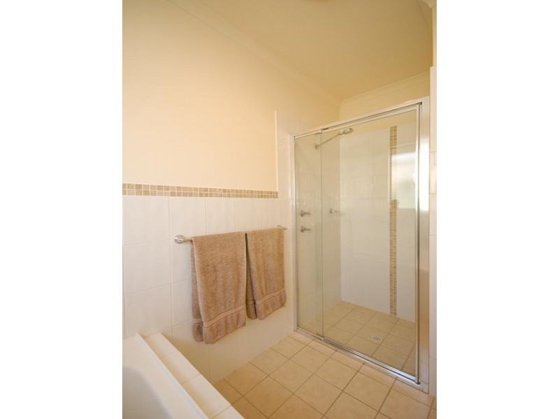 6 Gare Court, Victor Harbor SA 5211