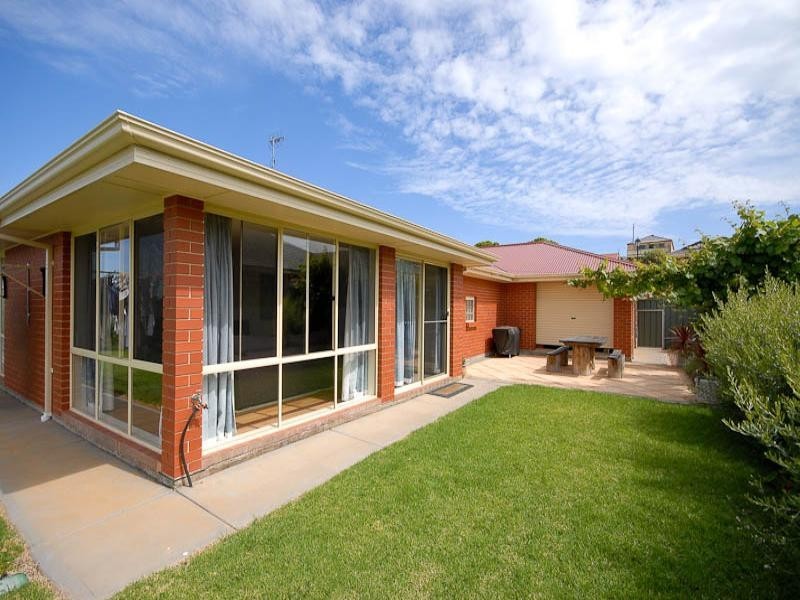 6 Gare Court, Victor Harbor SA 5211