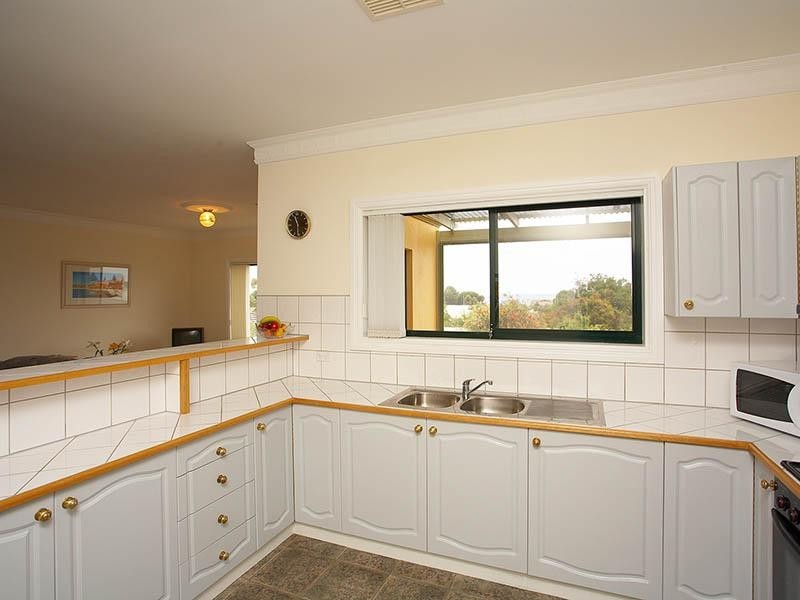 26 High Street, Victor Harbor SA 5211