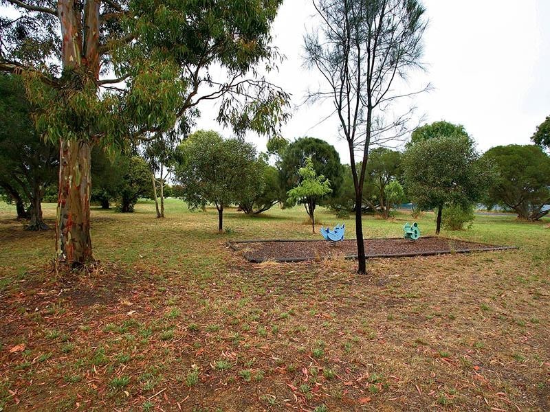 1 Oxford Street, Victor Harbor SA 5211