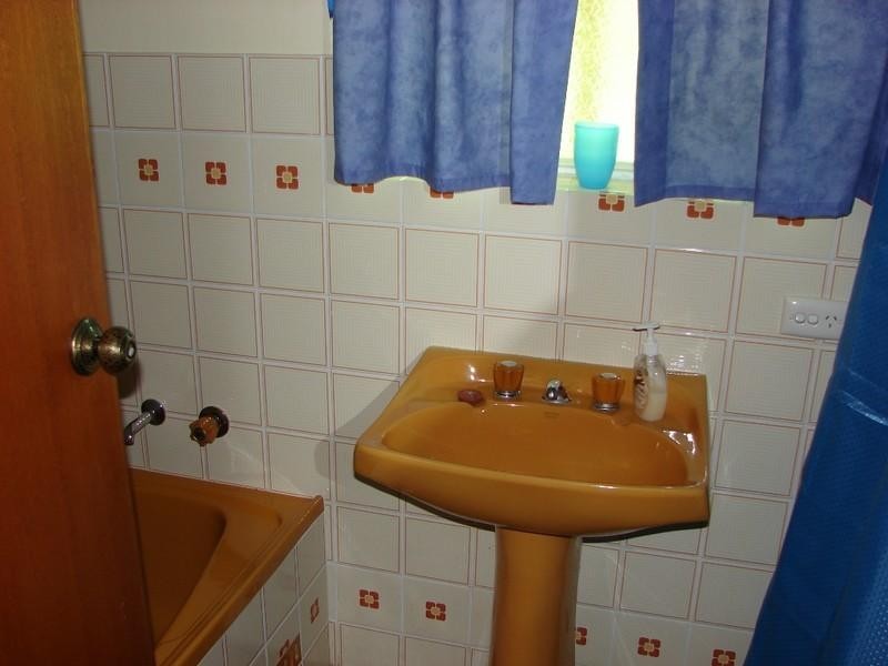 28 Clive Avenue, Encounter Bay SA 5211