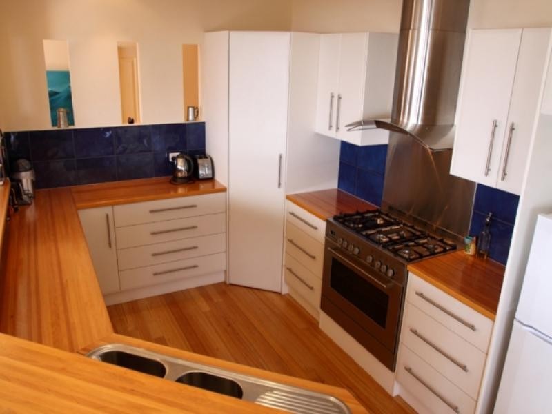 26 Davies Street, Encounter Bay SA 5211