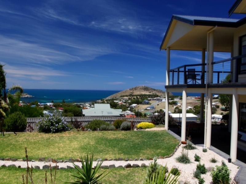 26 Davies Street, Encounter Bay SA 5211