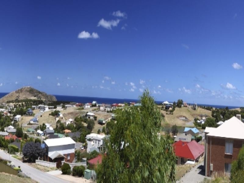 26 Davies Street, Encounter Bay SA 5211