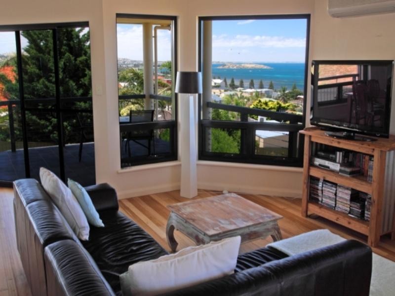 26 Davies Street, Encounter Bay SA 5211