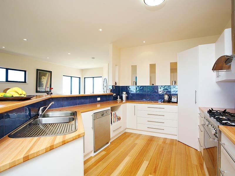 26 Davies Street, Encounter Bay SA 5211