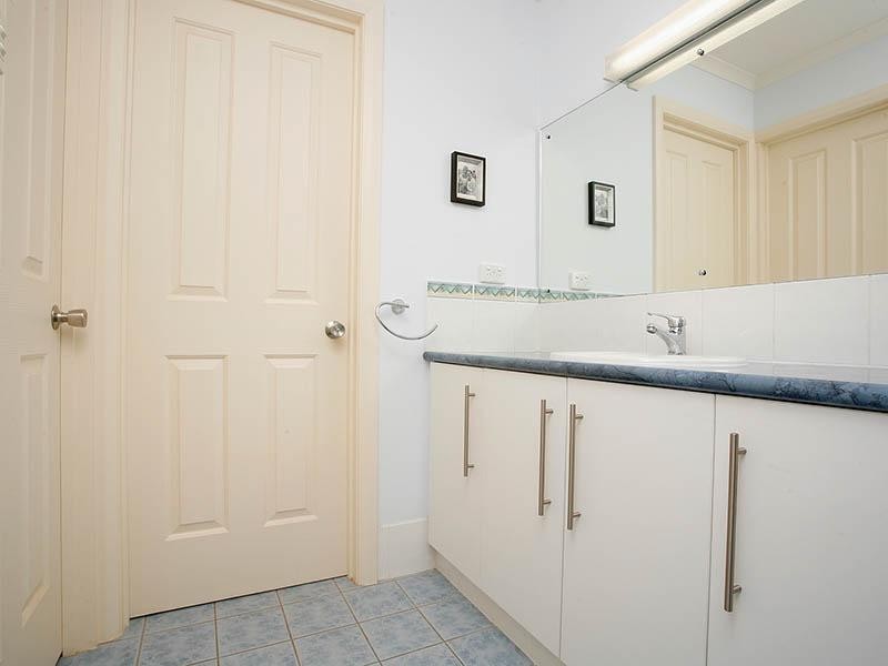 26 Davies Street, Encounter Bay SA 5211