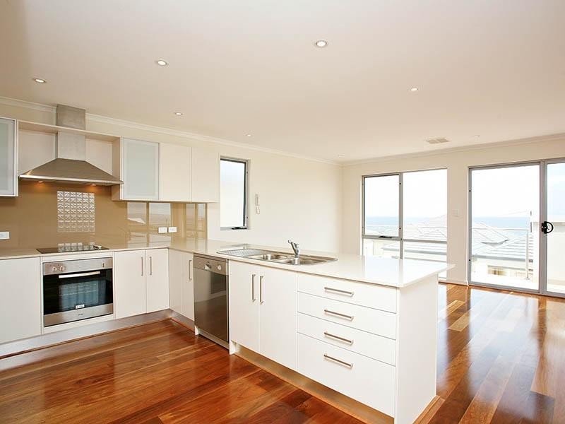 3/10 Battunga Avenue, Port Elliot SA 5212