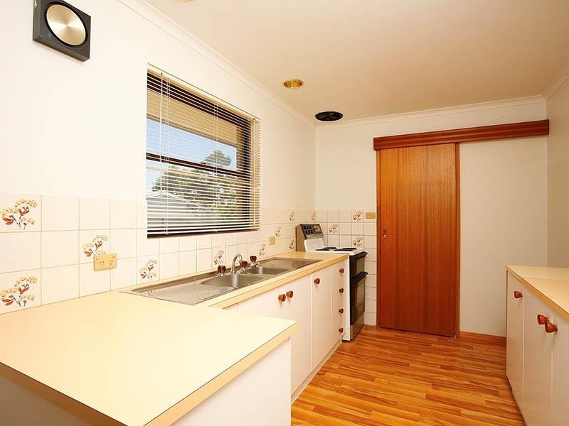 27 Marlborough Avenue, Victor Harbor SA 5211