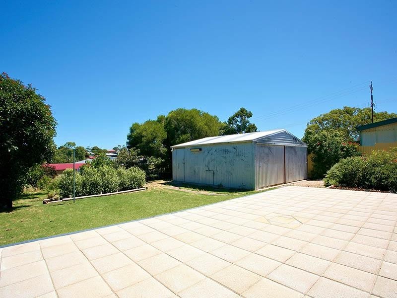 27 Marlborough Avenue, Victor Harbor SA 5211