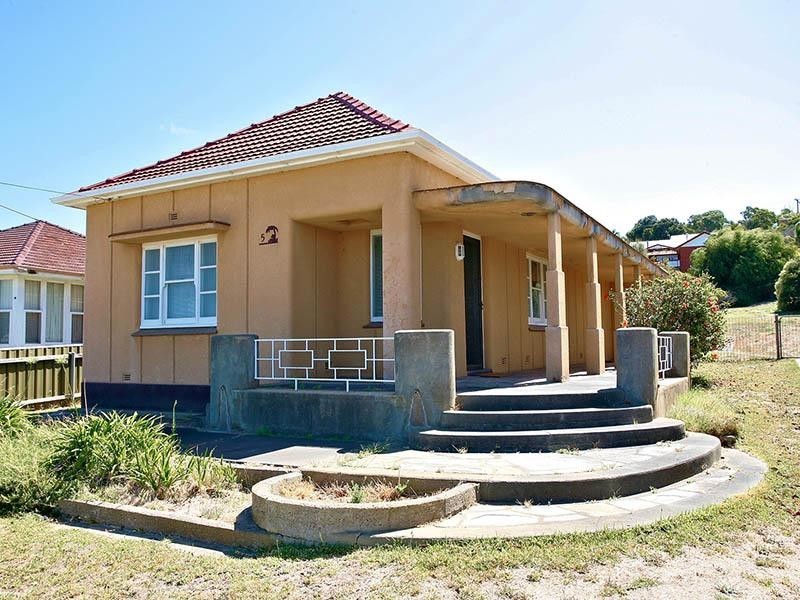 5 and 7 Swain Road, Victor Harbor SA 5211