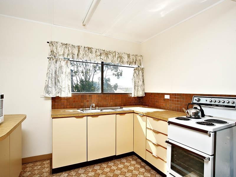 21 Laurie Avenue, Encounter Bay SA 5211