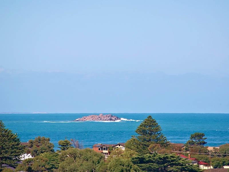 21 Laurie Avenue, Encounter Bay SA 5211