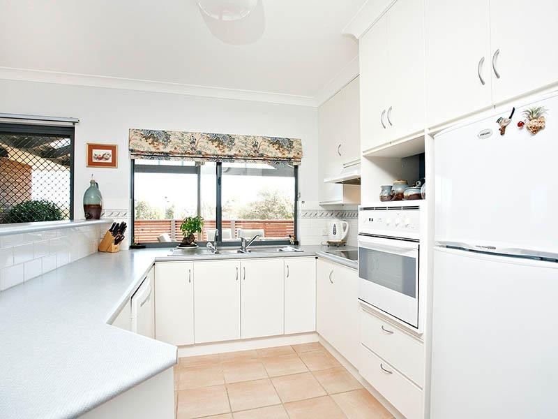 7 Emma Court, Mccracken SA 5211