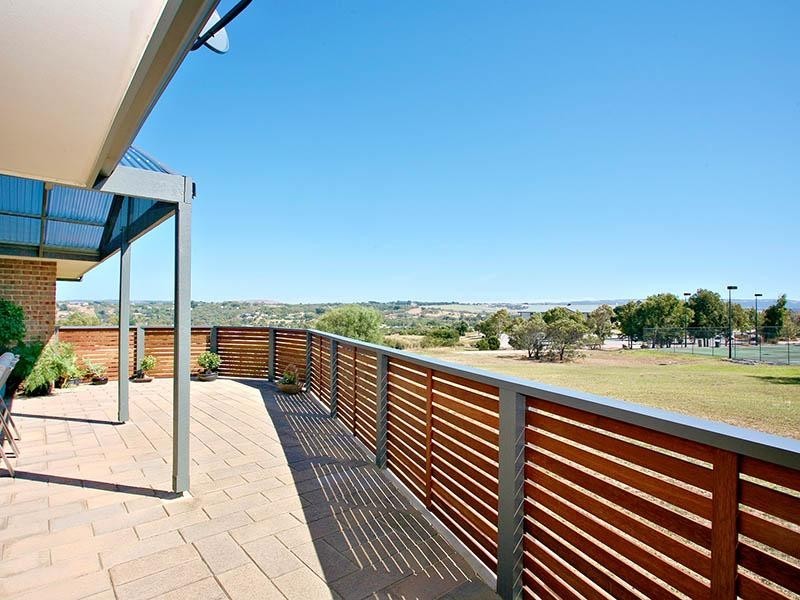 7 Emma Court, Mccracken SA 5211