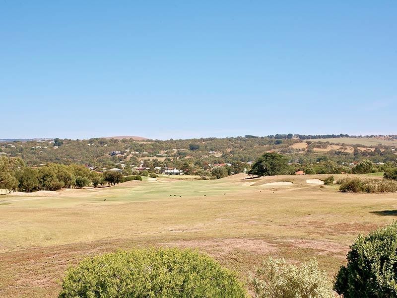 7 Emma Court, Mccracken SA 5211