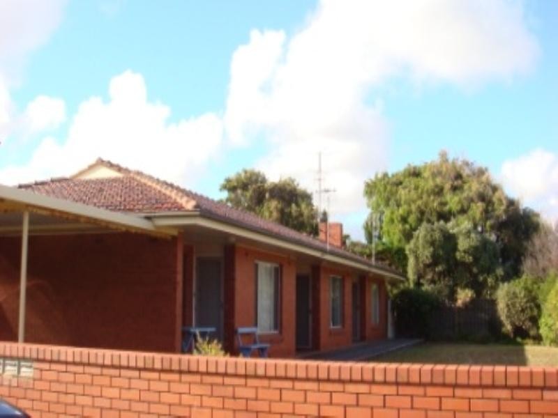 3, 2 Bridge Court, Victor Harbor SA 5211