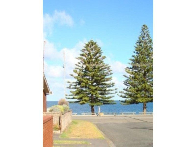 3/2 Bridge Court, Victor Harbor SA 5211