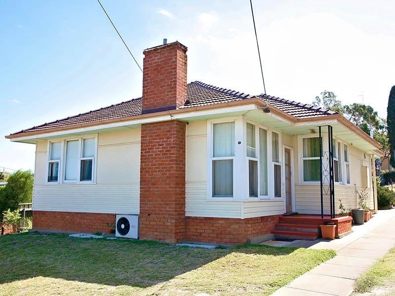 7 Swain Road, Victor Harbor SA 5211