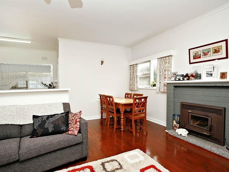 25 The Parkway, Victor Harbor SA 5211