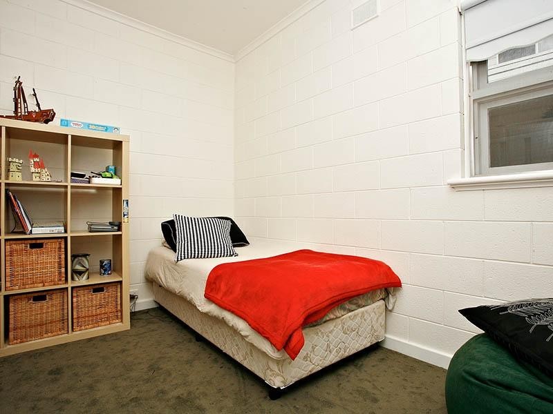 25 The Parkway, Victor Harbor SA 5211