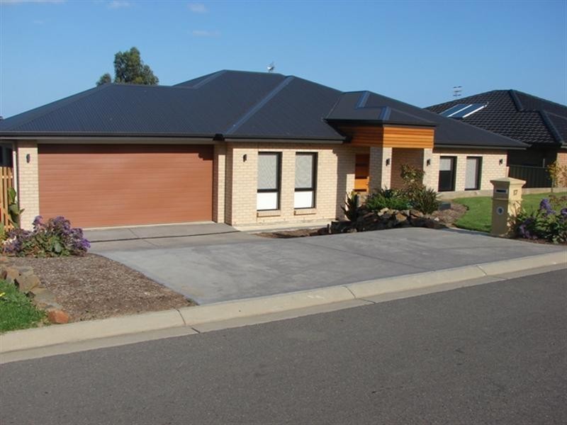 17 Jasmin Drive, Victor Harbor SA 5211