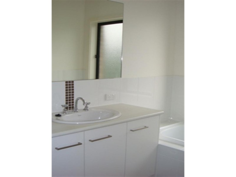 17 Jasmin Drive, Victor Harbor SA 5211