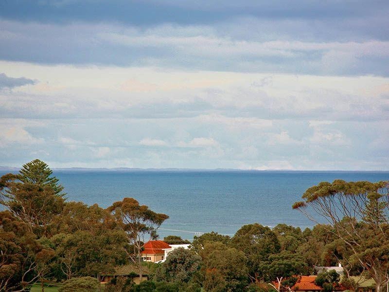 41 Gum Avenue, Victor Harbor SA 5211