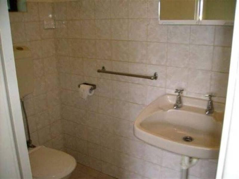 18 Marlborough Avenue, Victor Harbor SA 5211