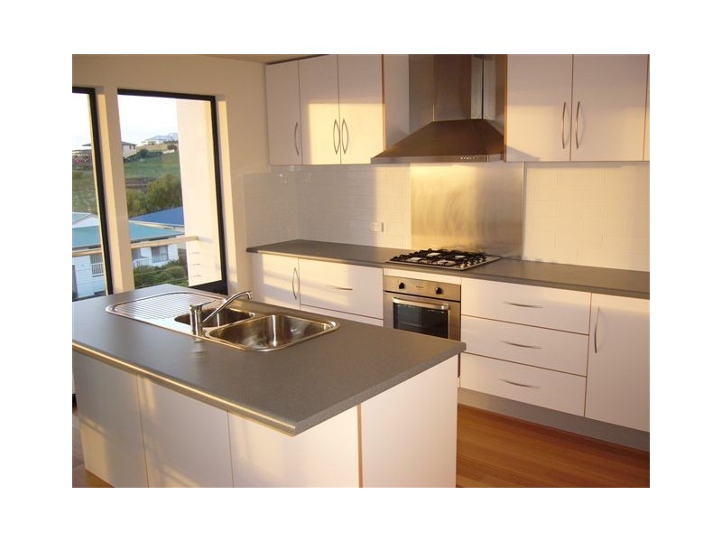 23a Minke Whale Drive, Encounter Bay SA 5211