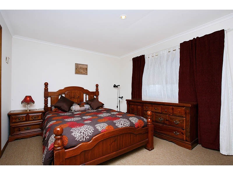 9 Cameron Street, Port Elliot SA 5212