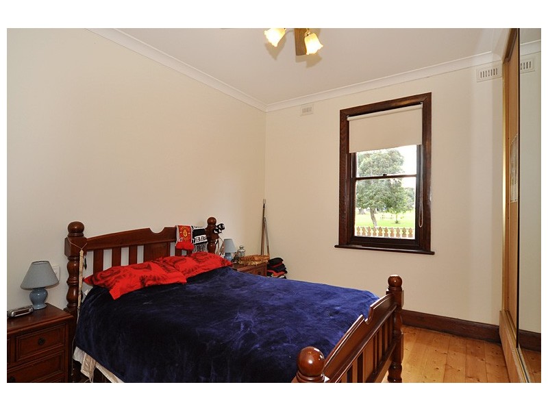 3 Peace Avenue, Victor Harbor SA 5211