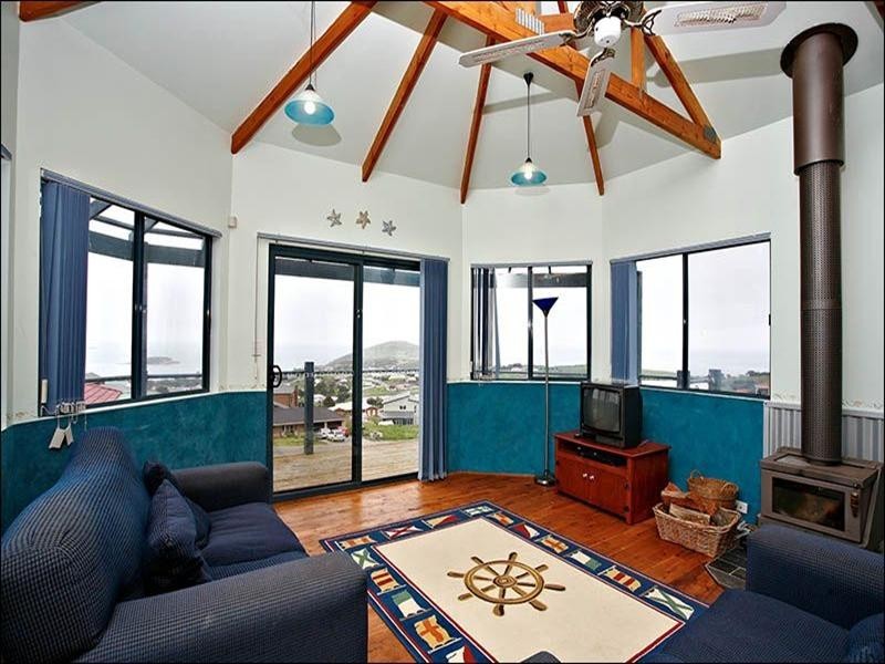 36 Three Gullies Road, Encounter Bay SA 5211