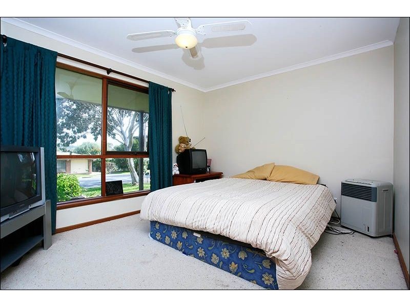 18 Holder Road, Victor Harbor SA 5211