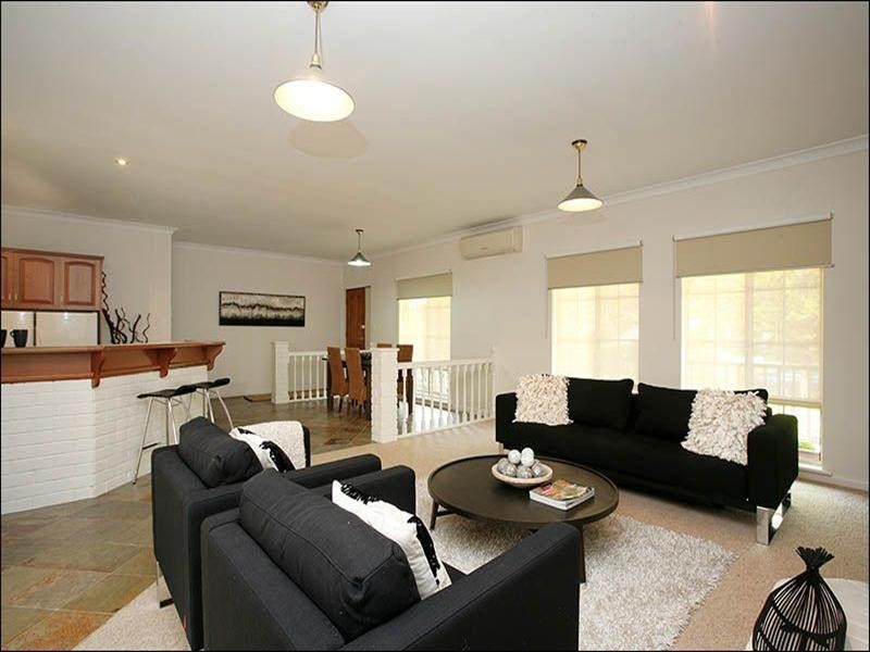 10 Galpin Avenue, Victor Harbor SA 5211